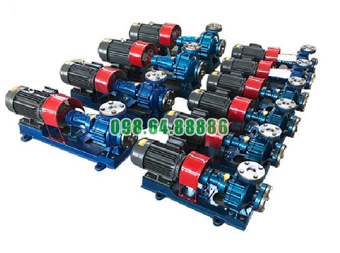 Máy bơm dầu nhiệt độ cao RY20-20-100 công suất 0.75 kW
