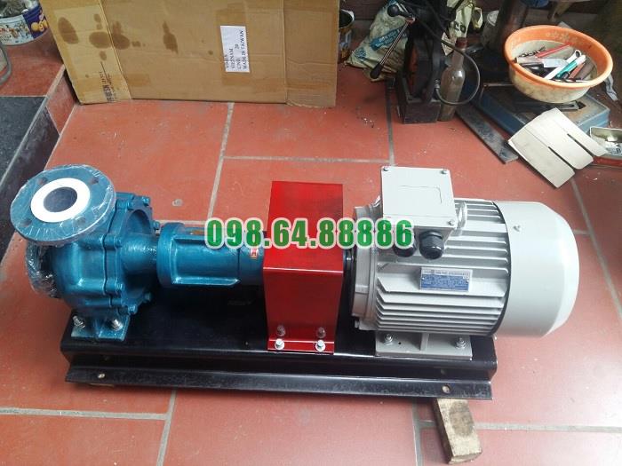 Bơm tuần hoàn dầu truyền nhiệt RY50-32-200 lưu lượng 18 m3/h, công suất 5.5 kW, cột áp 50 m